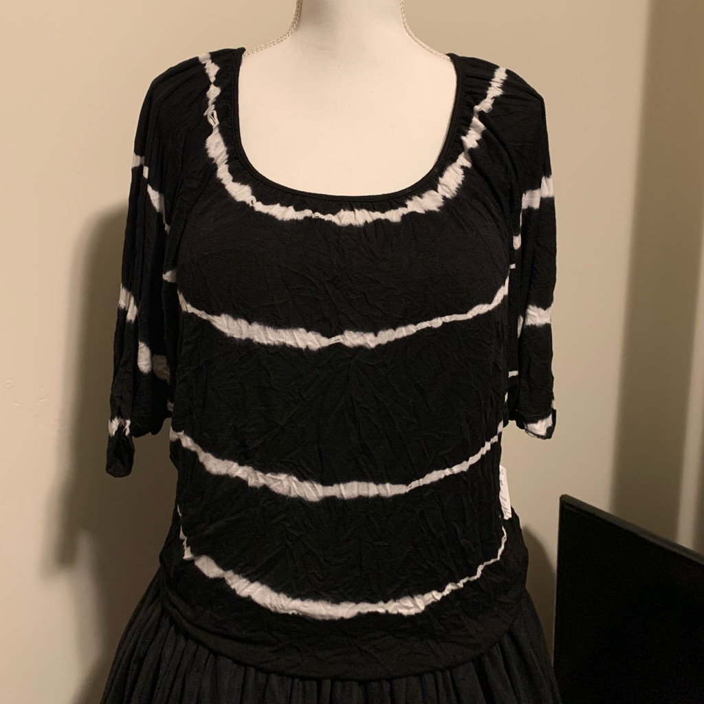 Brand New Cute Romeo  Juliet Top